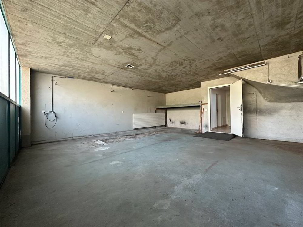 8.5 rooms House to buy in Trélex - image 1/13