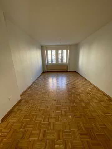 3 Zimmer Wohnung zu vermieten in La Chaux-de-Fonds - Bild 1/9
