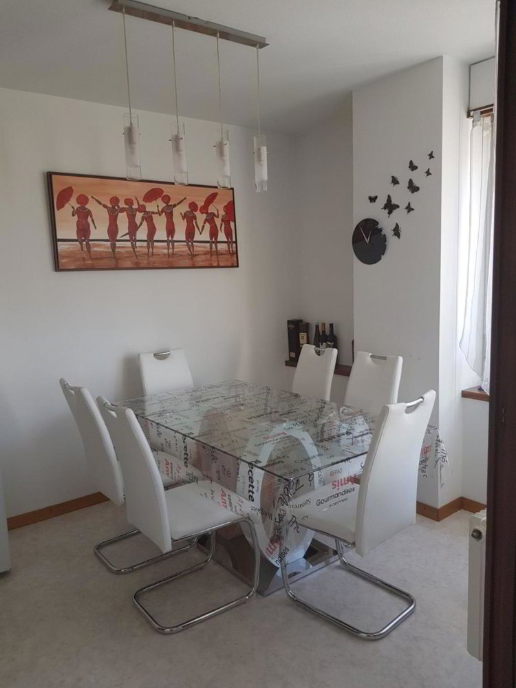 3 rooms Apartment for rent in Neuenburg - image 1/13