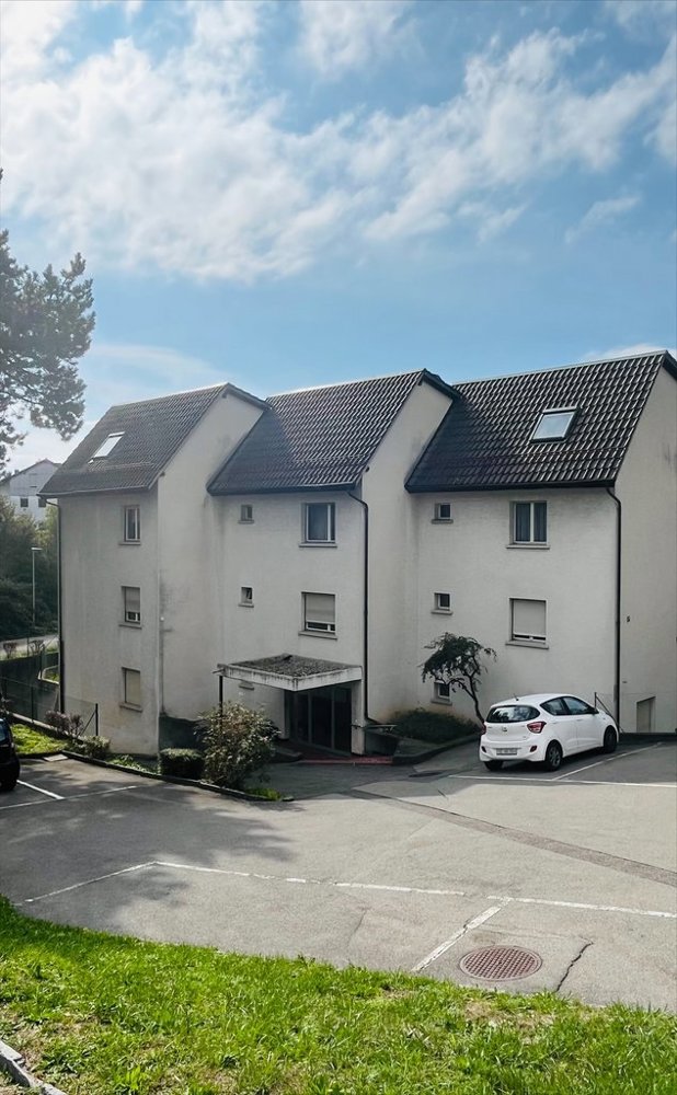 null Zimmer Parkplatz, Garage zu vermieten in Pully - Bild 1/1