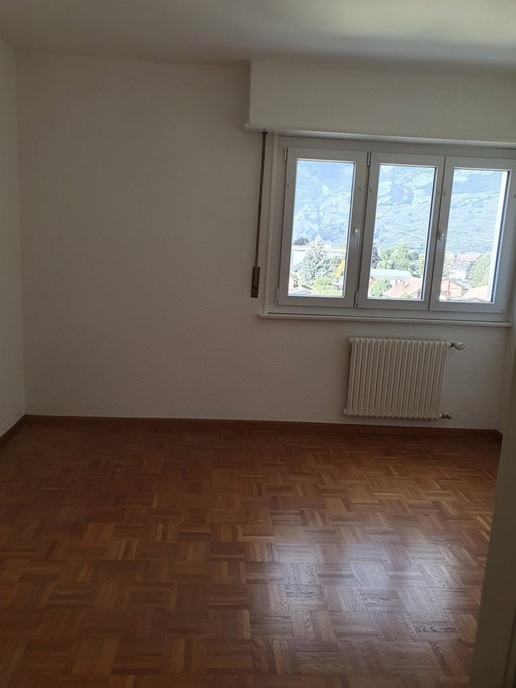 Appartamento di 4 locali in affitto a Conthey - immagine 1/6