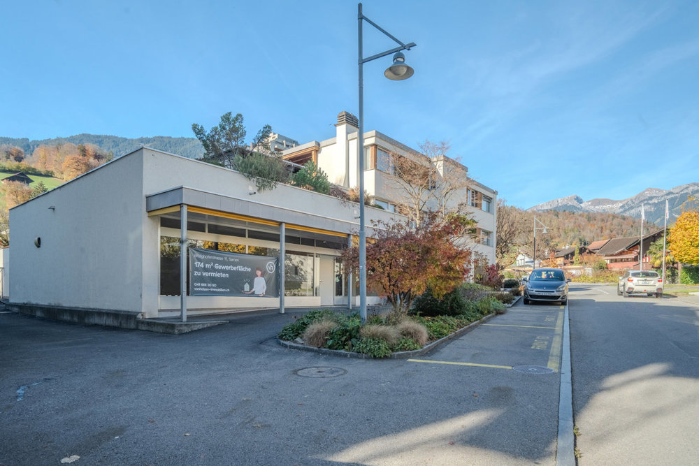Bureau & Commerce null pièces à louer à Sarnen - image 1/6