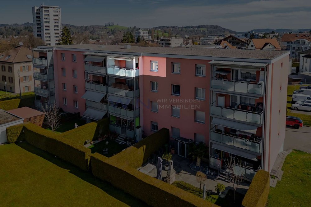Appartement 3 pièces à acheter à Niederuzwil - image 1/8