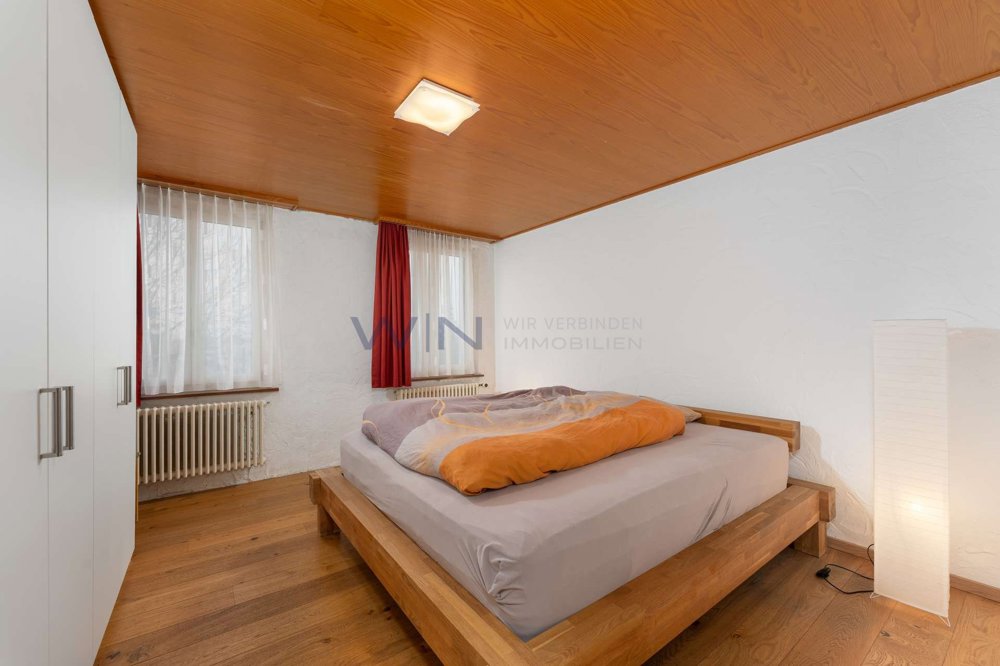 13 rooms House to buy in Weiach - image 1/13