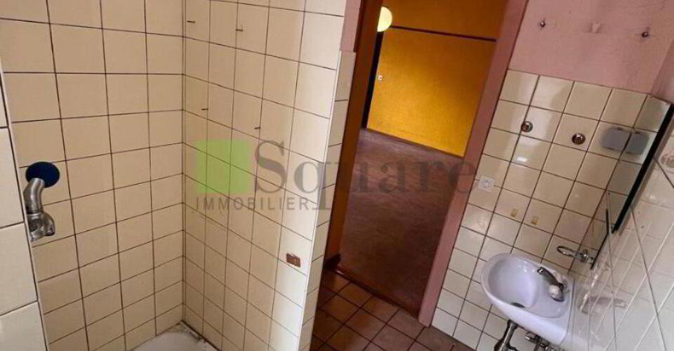 null Zimmer Büro zu vermieten in Senarclens - Bild 1/13