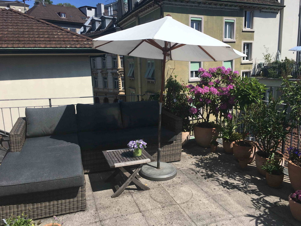 Appartamento di 2.5 locali in affitto a Zurich - immagine 1/11
