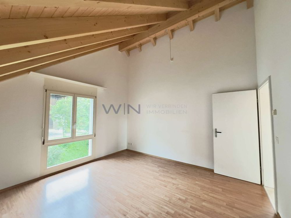 Casa di 5 locali in vendita a Niederbipp - immagine 1/8