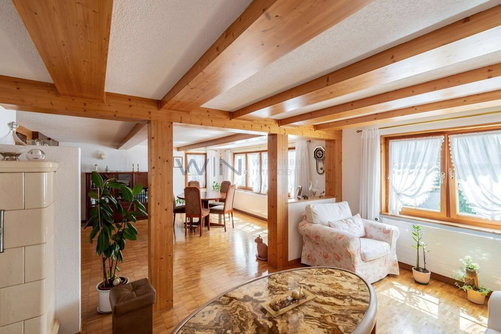 Maison 9 pièces à acheter à Netstal - image 1/12