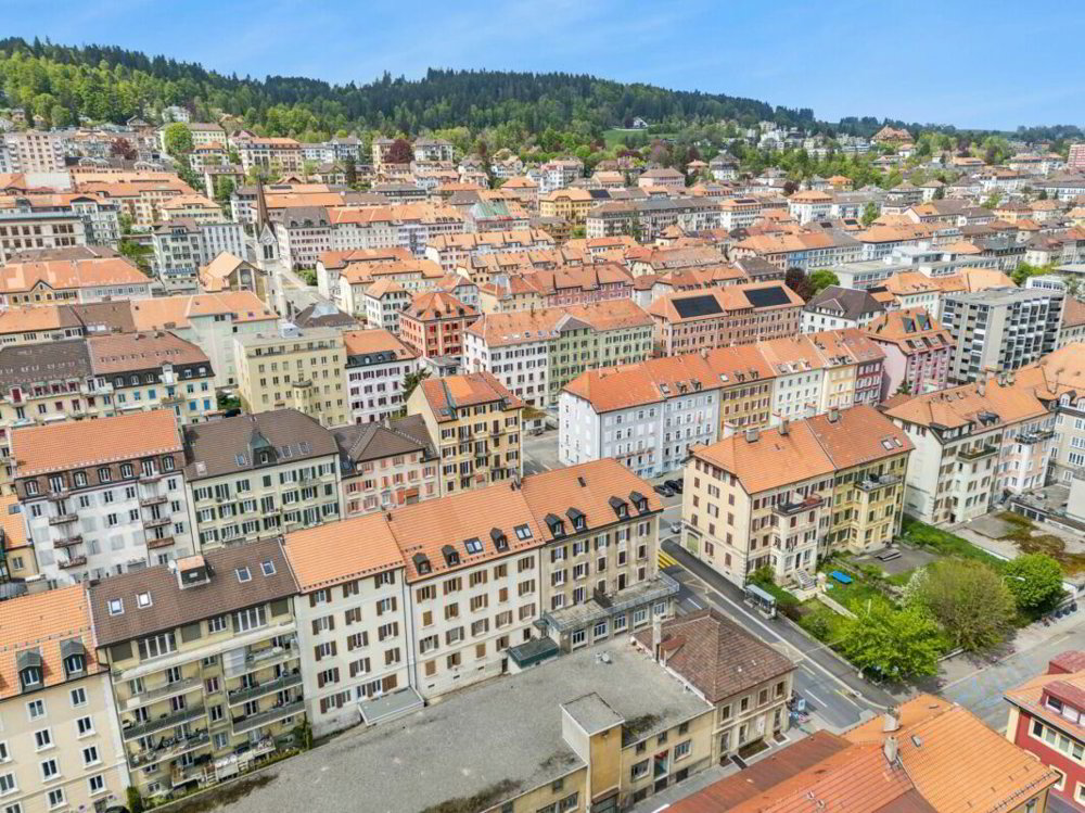 Maison null pièces à acheter à La Chaux-de-Fonds - image 1/13