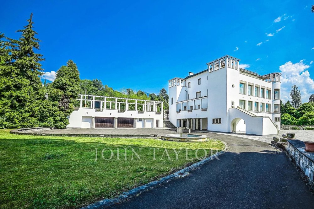 20 Zimmer Haus zum verkaufen in Montreux - Bild 1/12