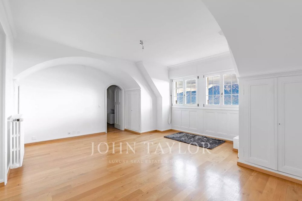11 Zimmer Haus zum verkaufen in St-Légier-La Chiésaz - Bild 1/13