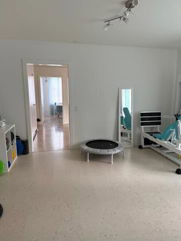 null Zimmer Büro zu vermieten in Le Locle - Bild 1/11