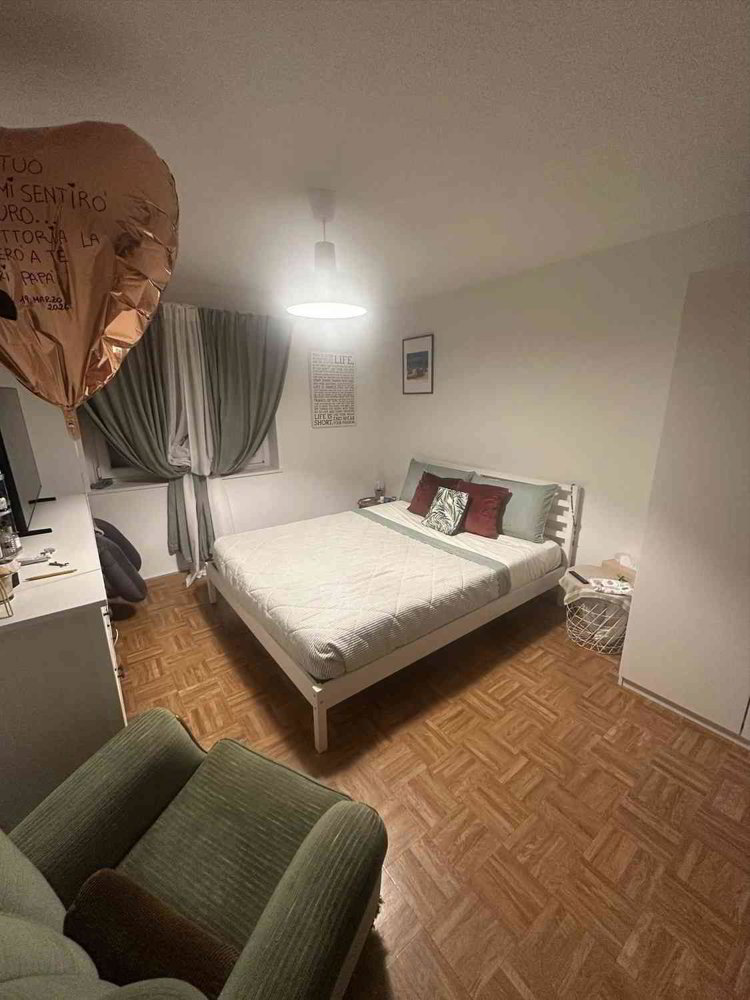 Appartement 4 pièces à louer à Ebikon - image 1/8