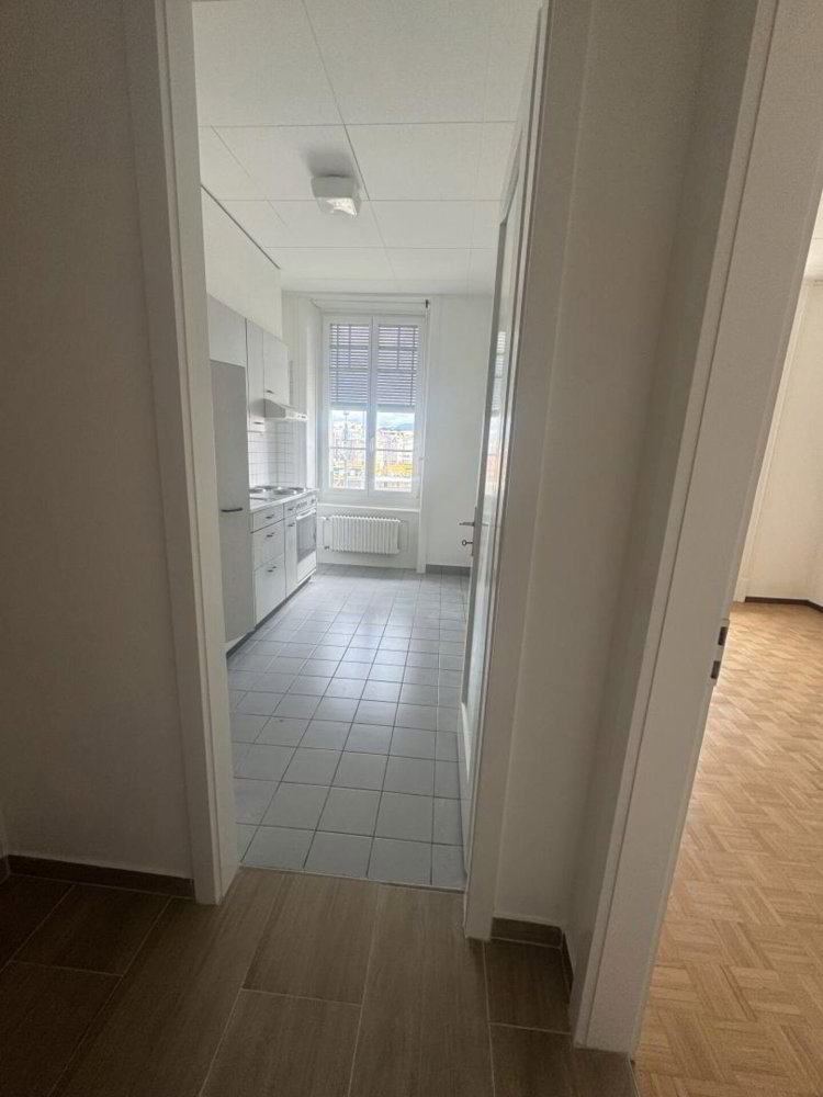 Appartement 2.5 pièces à louer à Fribourg - image 1/8