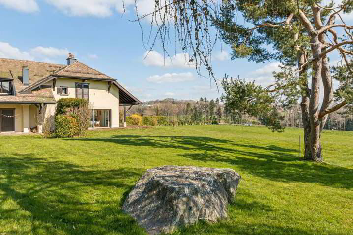 7 rooms House to buy in Lausanne - image 1/12