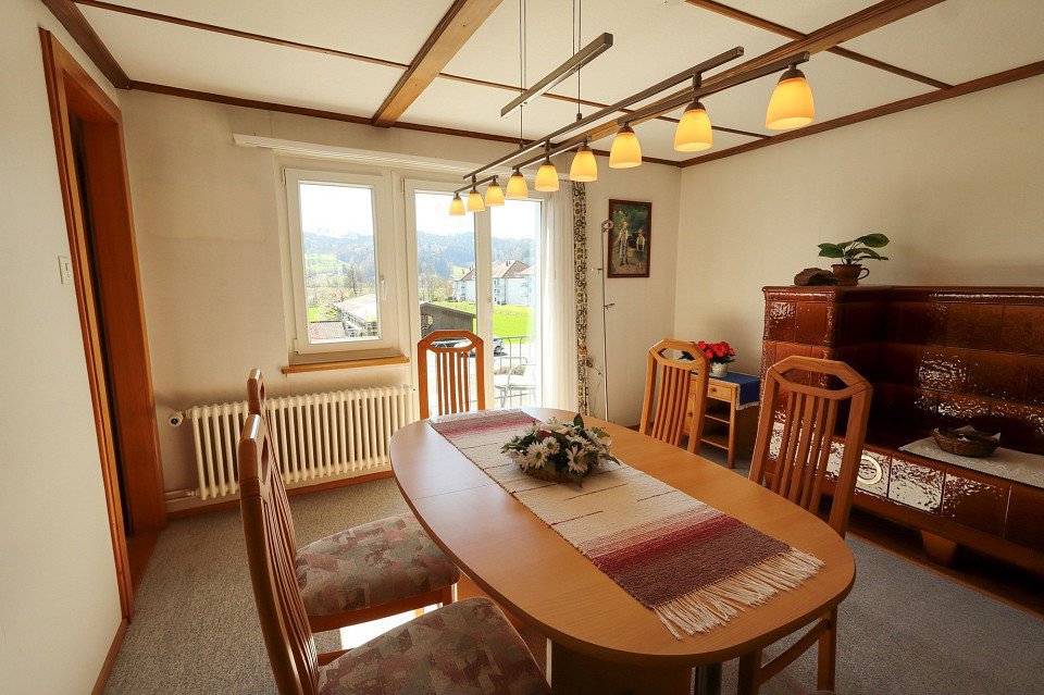 Maison 6 pièces à acheter à Zetzwil - image 1/13