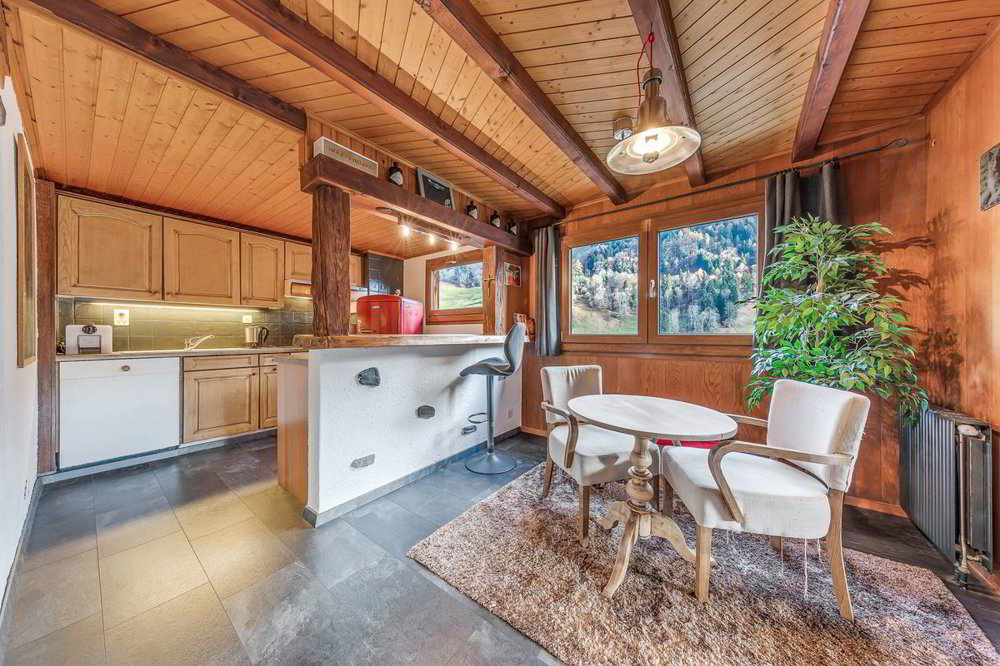 Casa di 5 locali in vendita a Val-d'Illiez - immagine 1/7