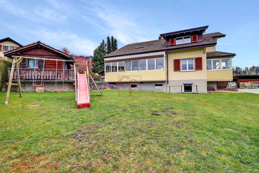 Casa di 6 locali in vendita a Le Pâquier-Montbarry - immagine 1/12
