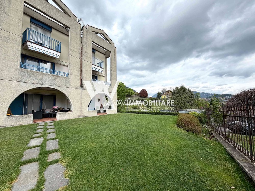 2.5 rooms Apartment for rent in Balerna - image 1/11