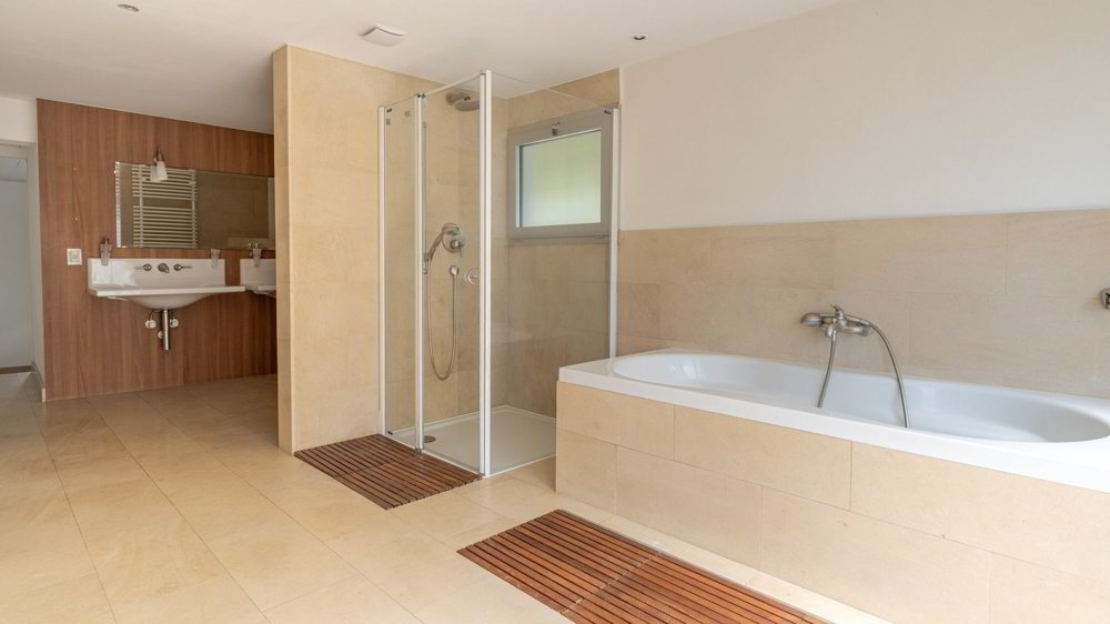 Casa di 6.5 locali in vendita a Villeneuve VD - immagine 1/21