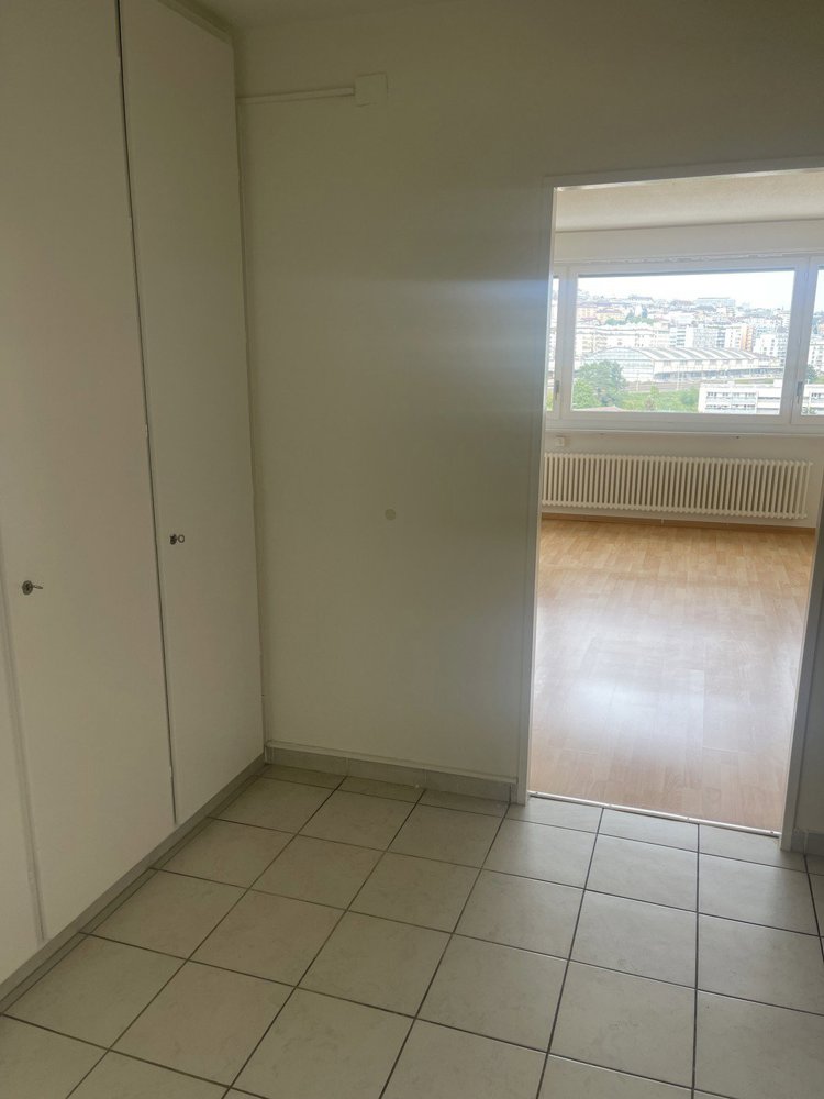 3 Zimmer Wohnung zu vermieten in Lausanne - Bild 1/10