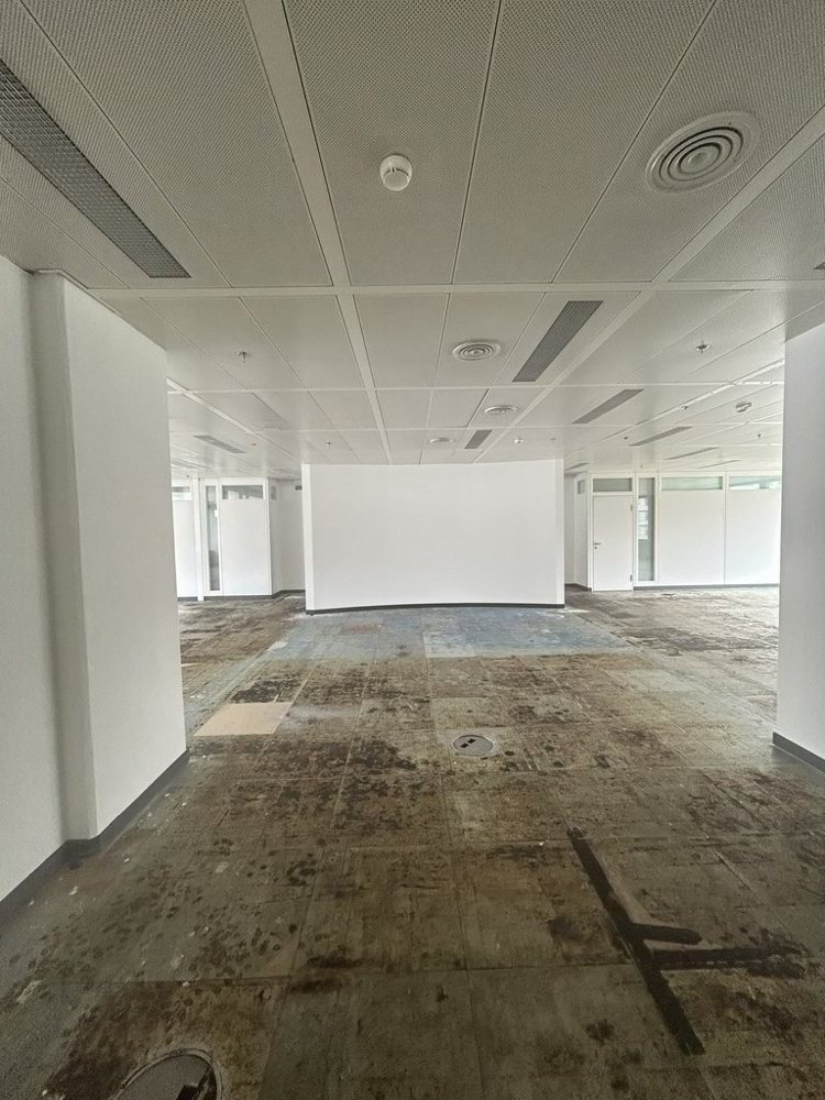Bureau & Commerce null pièces à louer à Petit-Lancy - image 1/1