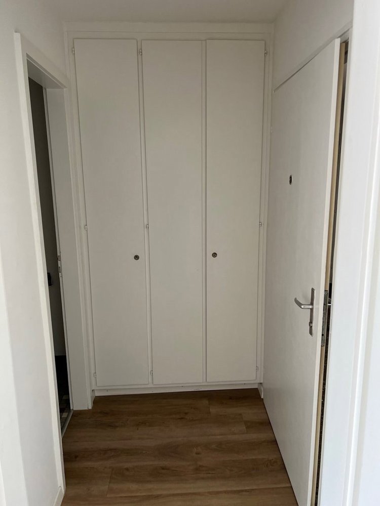 1 rooms Apartment for rent in Zurigo - image 1/7