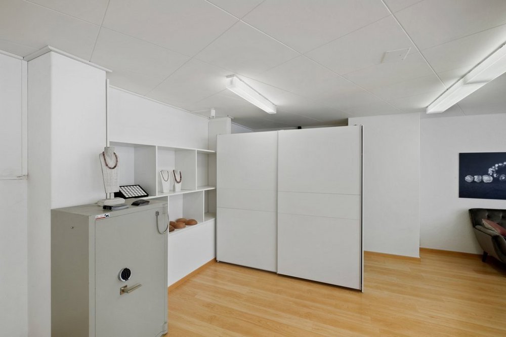 Bureau & Commerce null pièces à louer à Olten - image 1/9