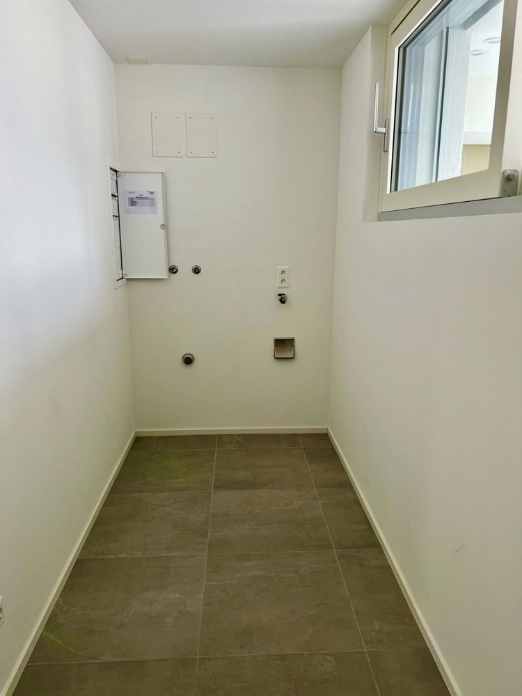 1.5 rooms Apartment for rent in Muralto - image 1/32