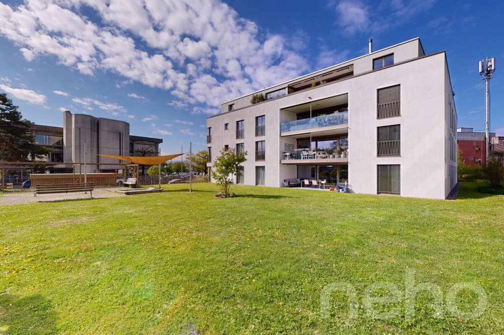 4.5 rooms Apartment to buy in Zollikofen - image 1/12