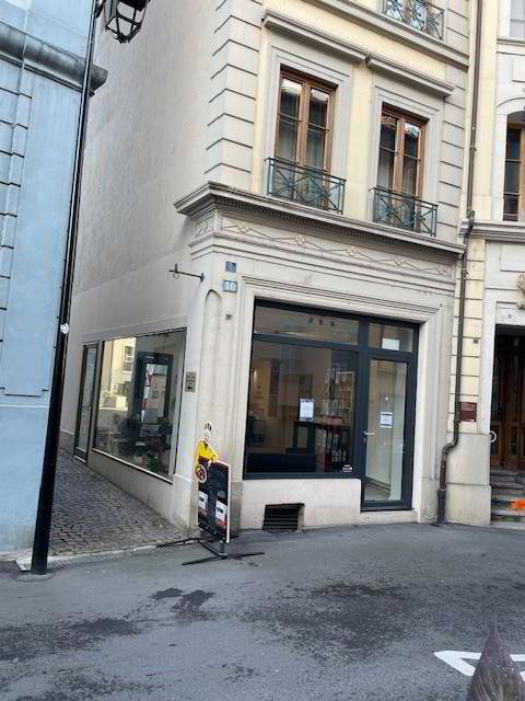 Bureau & Commerce 1 pièces à louer à Moudon - image 1/4