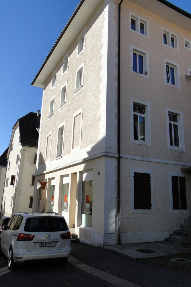 4 Zimmer Wohnung zu vermieten in La Chaux-de-Fonds - Bild 1/8