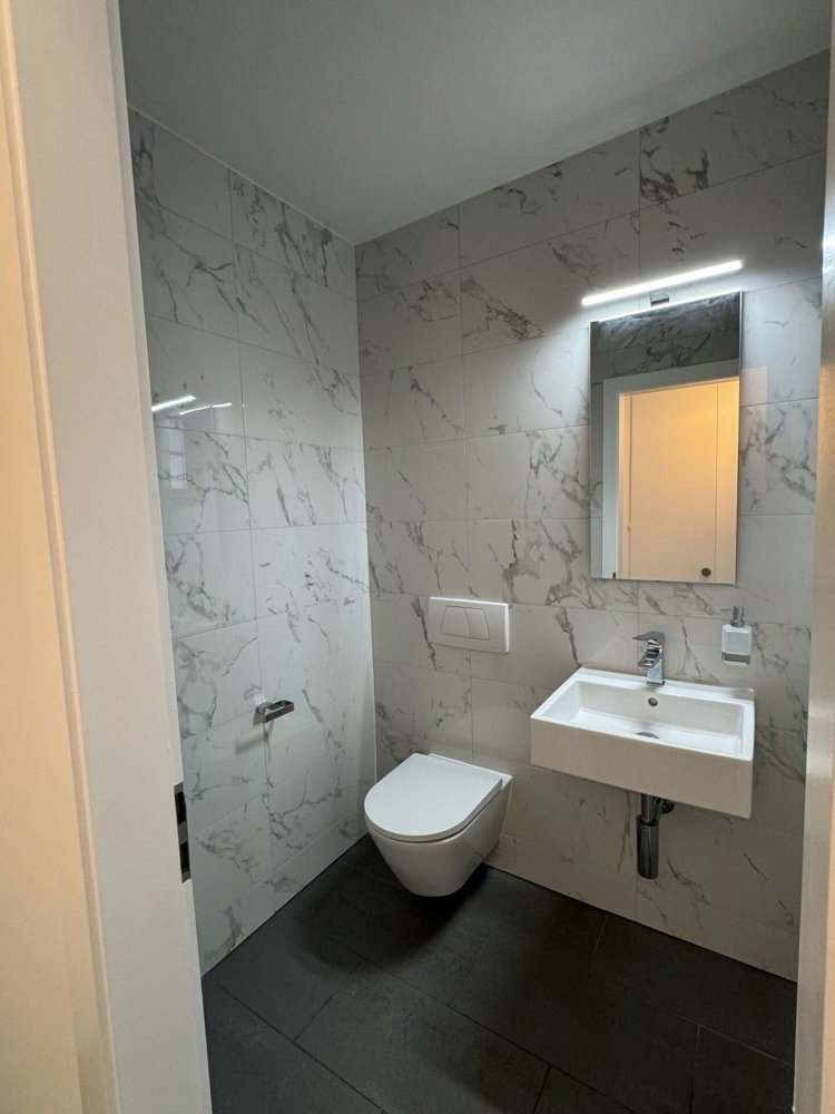 Maison 11 pièces à acheter à Saxon - image 1/15