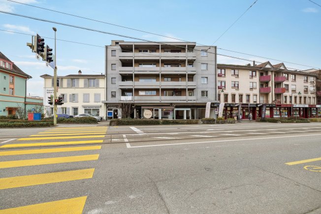 2 Zimmer Wohnung zu vermieten in Birsfelden - Bild 1/1