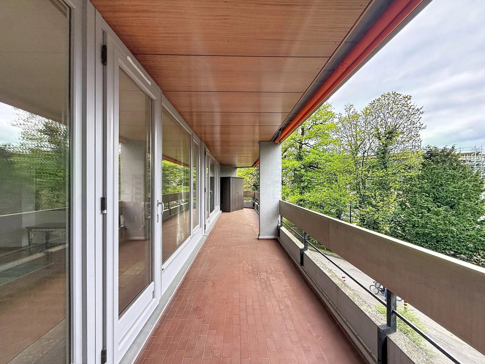 Appartement 4 pièces à acheter à Chêne-Bougeries - image 1/9