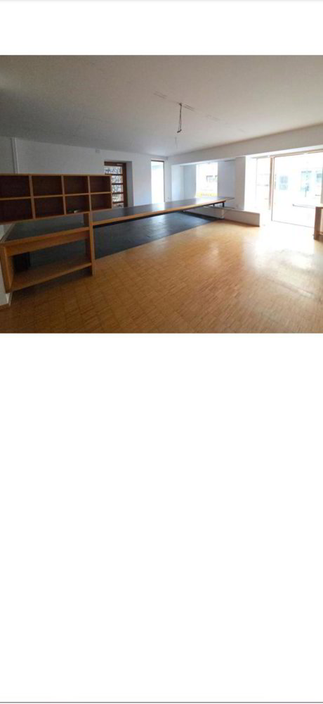 Bureau & Commerce null pièces à acheter à Delémont - image 1/8