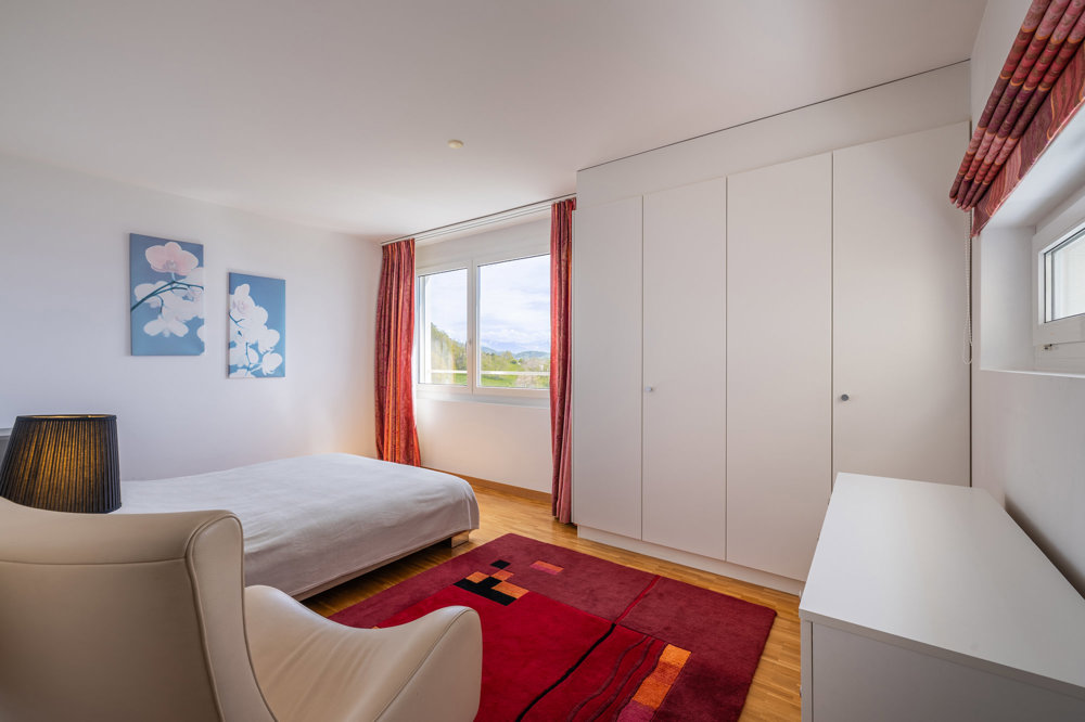4 Zimmer Wohnung zum verkaufen in Belmont-sur-Lausanne - Bild 1/8