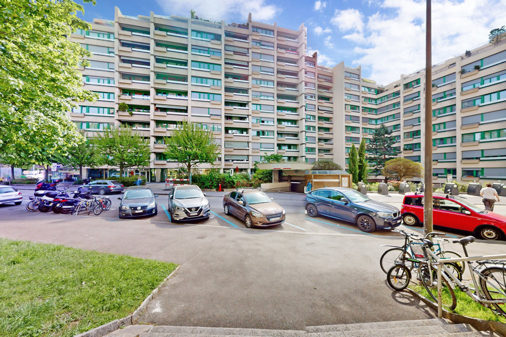 Parcheggio, garage di null locali in affitto a Geneva - immagine 1/1