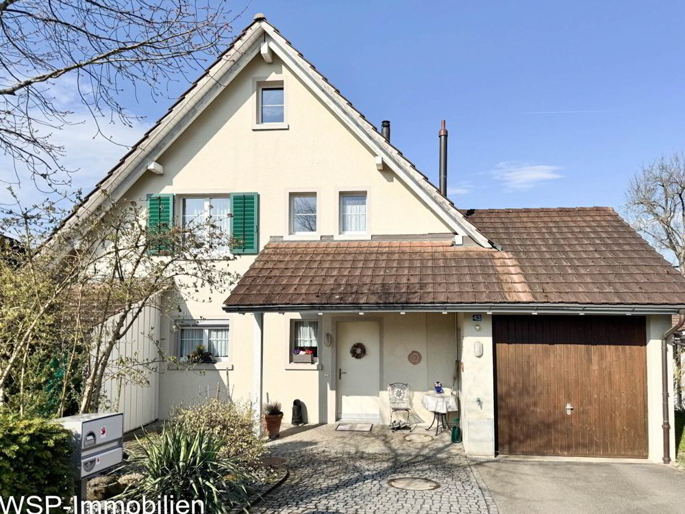 5.5 Zimmer Haus zum verkaufen in Wiesendangen - Bild 1/2