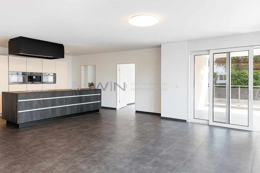 Maison 13 pièces à acheter à Dagmersellen - image 1/9