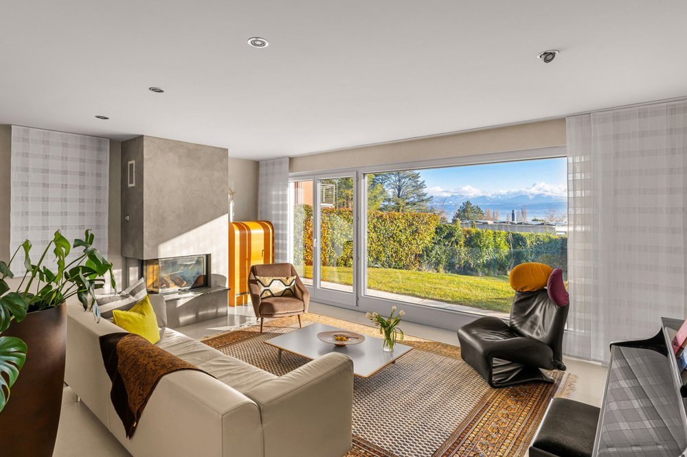 10 Zimmer Haus zu vermieten in Préverenges - Bild 1/13