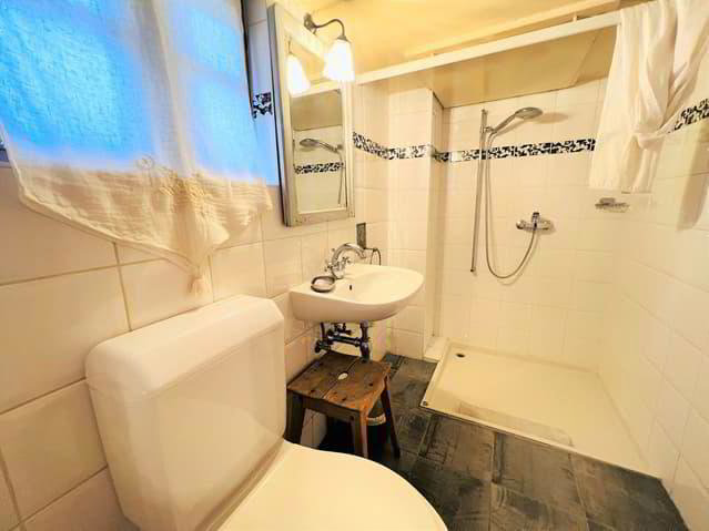 6.5 rooms House for rent in Ollon VS - image 1/13