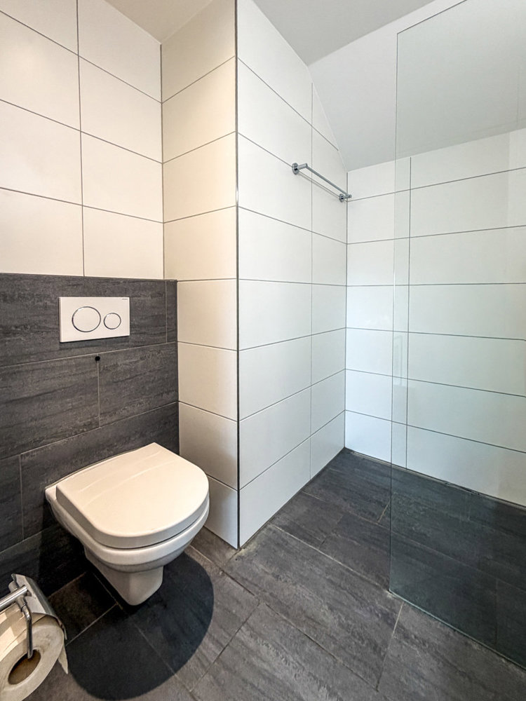 3 rooms Apartment for rent in Basel - image 1/10