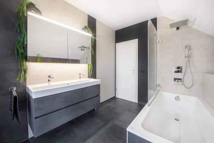Maison 5.5 pièces à acheter à Wallenried - image 1/13