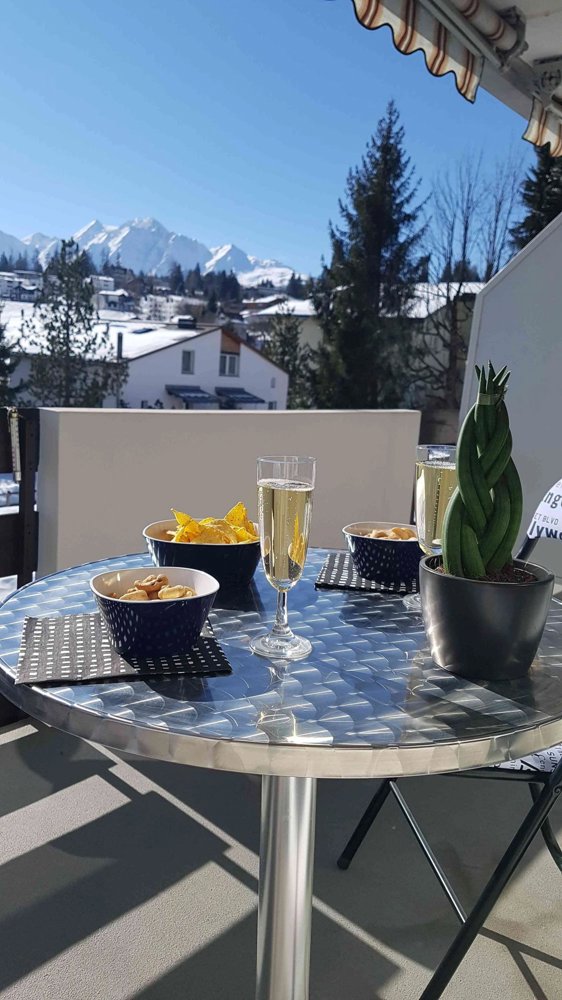 2.5 Zimmer Wohnung zu vermieten in Flims Dorf - Bild 1/13