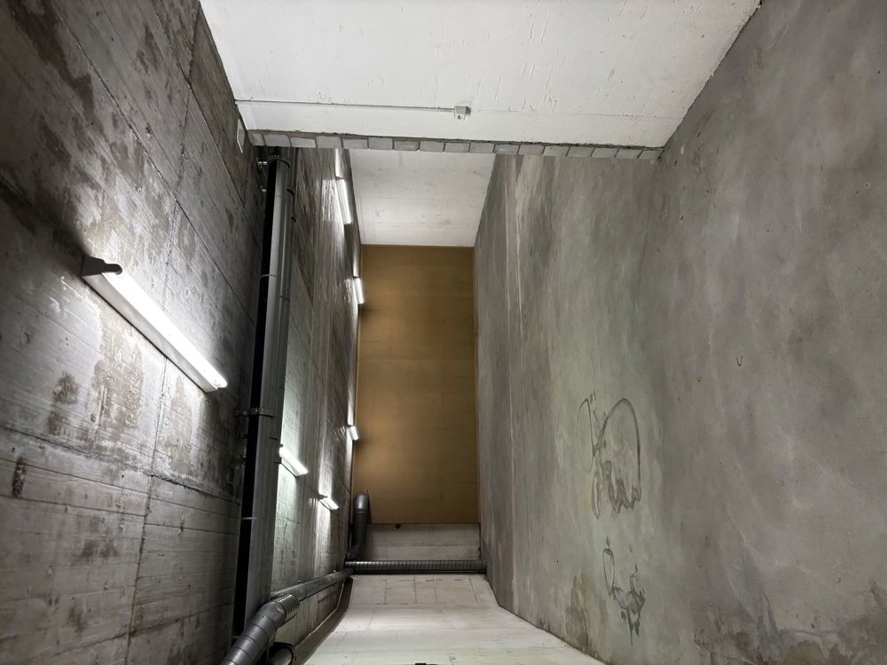 Local commercial en location à Uster - 72 m² - Ansicht 2