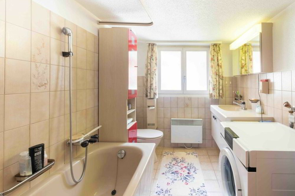 6.5 Zimmer Haus zum verkaufen in Nidfurn - Bild 1/13