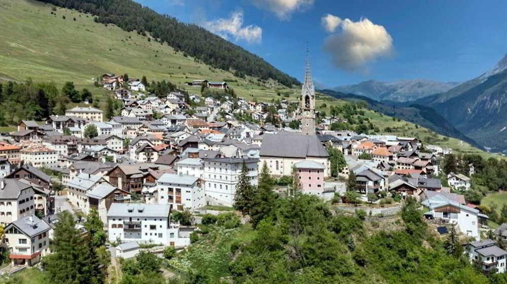 12 Zimmer Haus zum verkaufen in Sent - Bild 1/7