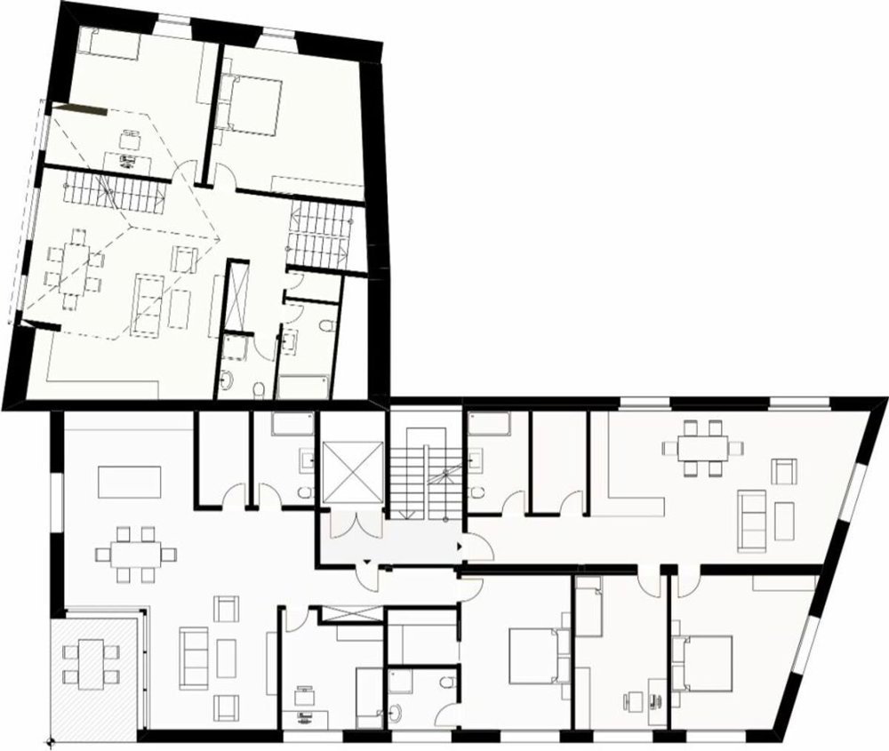 Casa di 12 locali in vendita a Moutier - immagine 1/13