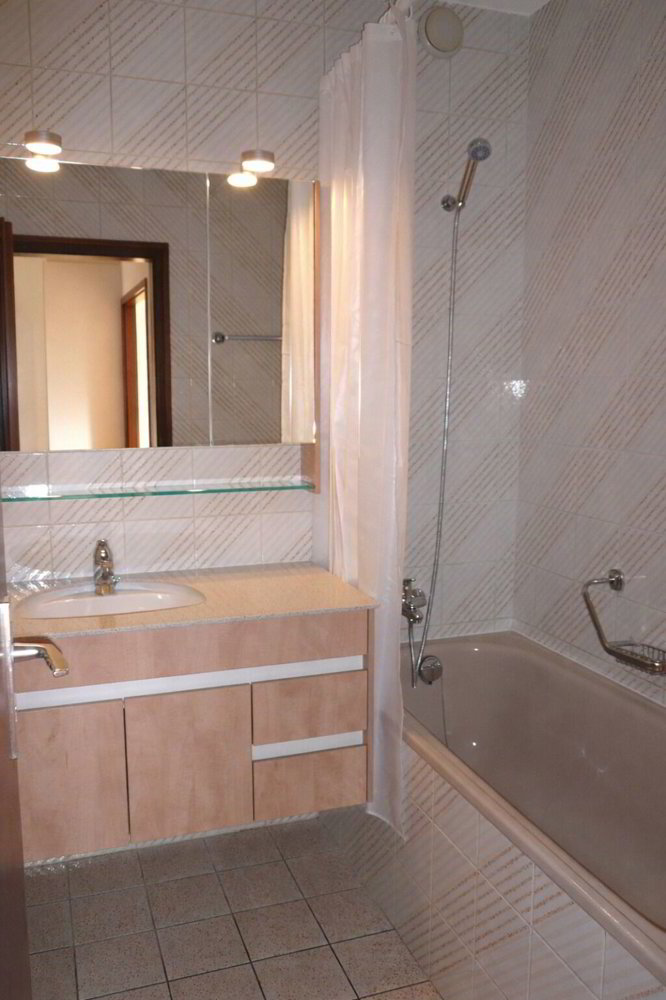 3.5 rooms Apartment to buy in Gland - image 1/7